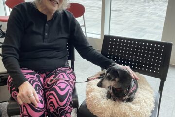 Therapy Dogs Bring Paw-sitive Vibes to Winthrop 